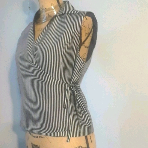 Bundle and Save Anne Carson Vest Top - Picture 4 of 8